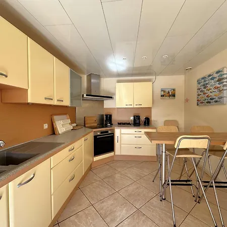 Vieux Moulin Avec Piscine Pour 7 Personnes Avec Piscine A Villa *