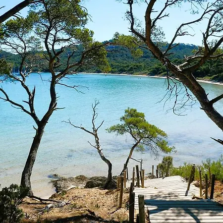Villa Vieux Moulin Avec Piscine Pour 7 Personnes Avec Piscine A