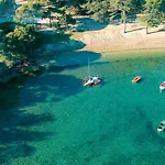 Vieux Moulin Avec Piscine Pour 7 Personnes Avec Piscine A * Hyeres