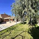 Vieux Moulin Avec Piscine Pour 7 Personnes Avec Piscine A Hyeres