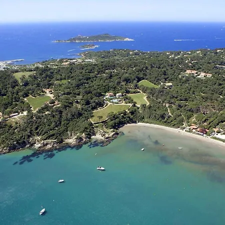 Vieux Moulin Avec Piscine Pour 7 Personnes Avec Piscine A Βίλα Ιέρ