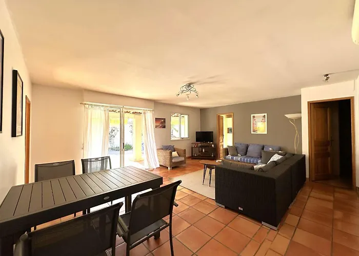 Viieux Moulin Avec Piscine Pour 7 Personnes Avec Piscine à Villa Hyères